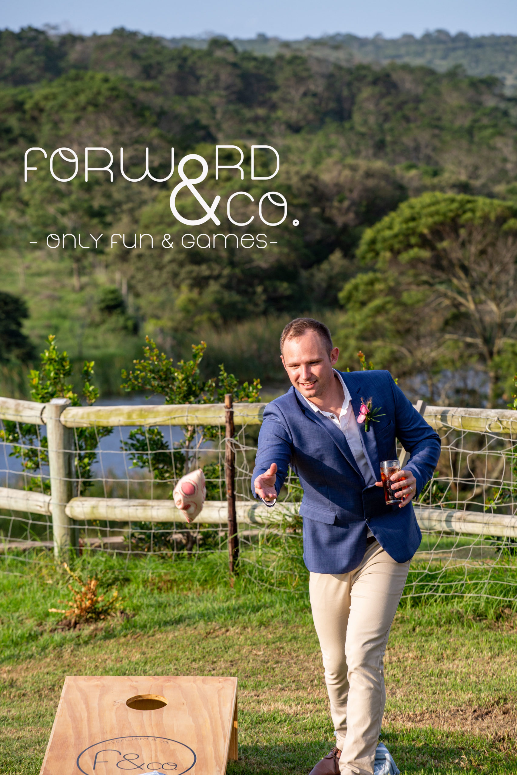 cornhole-lawn-games-wedding